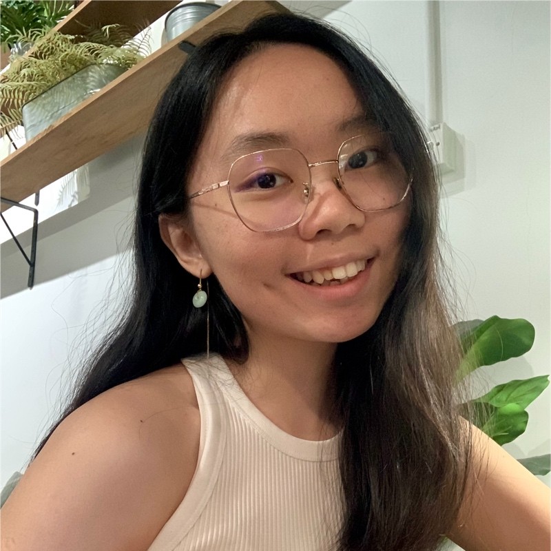 Lizzie Tan